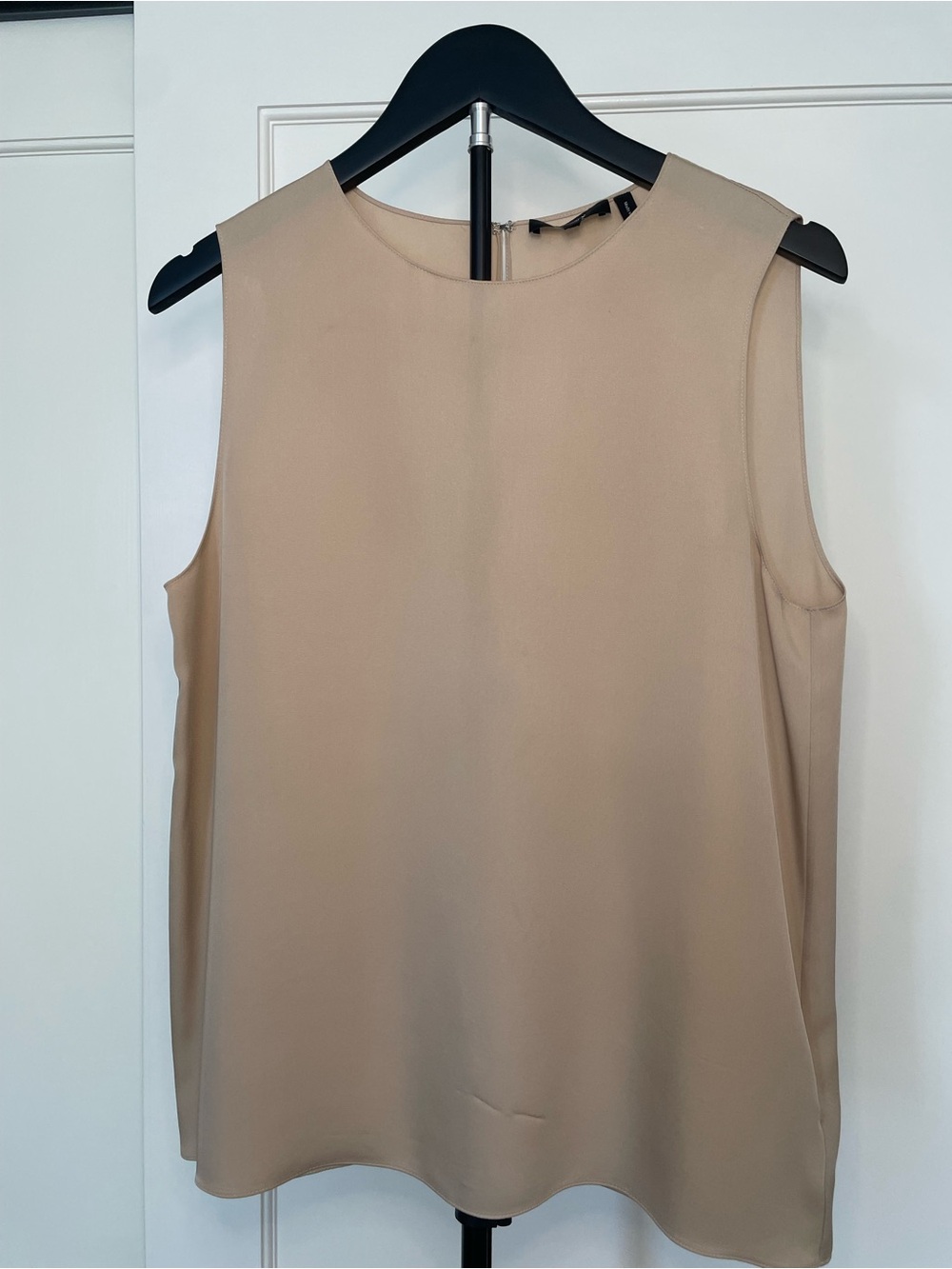 Theory Beige Sleeveless Shell Top